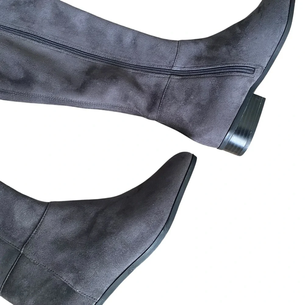 Michael Kors Bromley Gray Faux Suede Knee-High Riding Boots Size 6M
